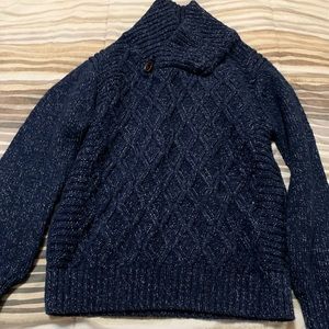 Blue sweater size {5T}